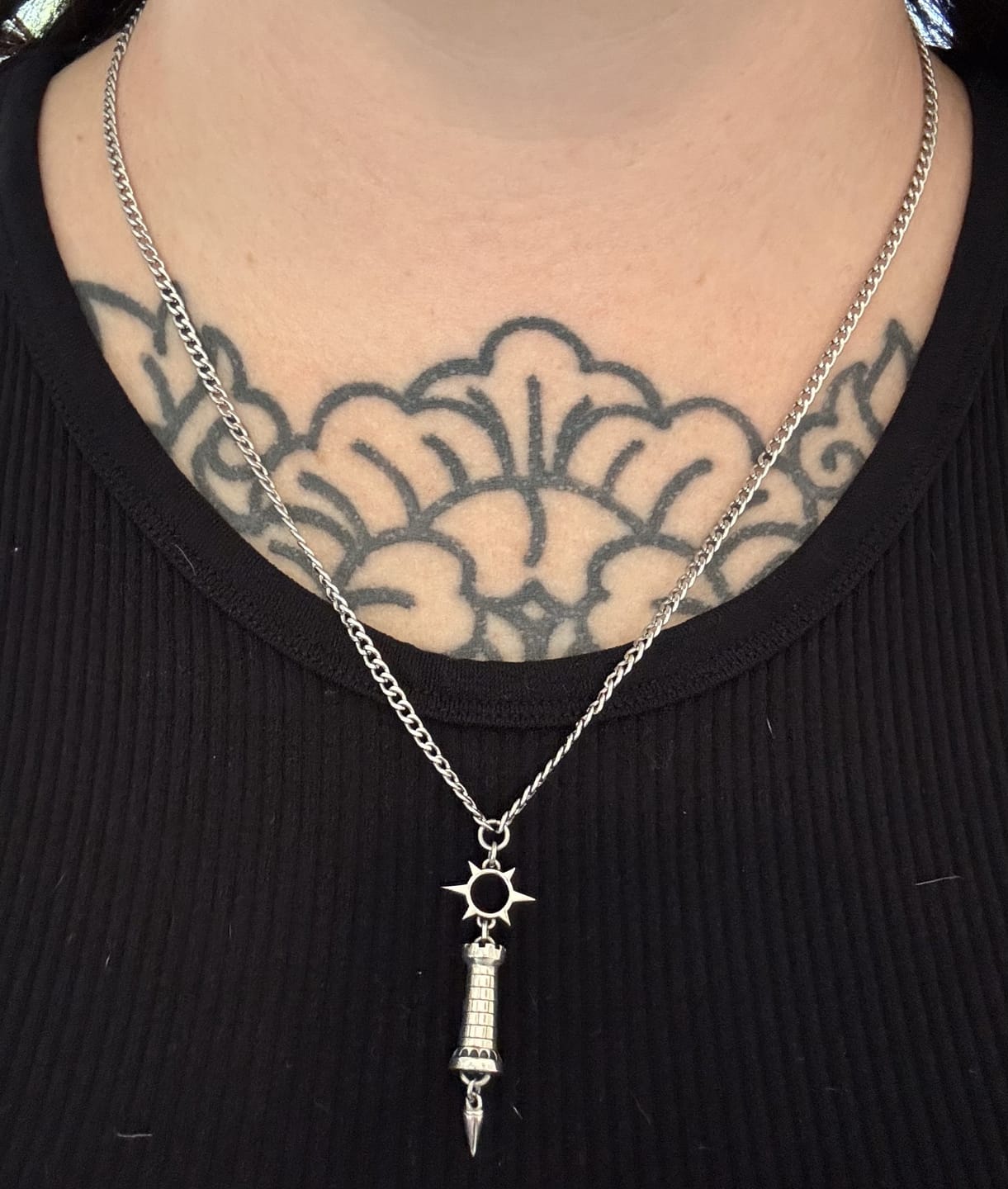Customer photo review of Dolorem Necklace