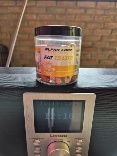 Customer photo review of Alpha Labz - Fat Is Life - Omega 3 Huile de Krill, Vitamine K2 MK4 et Vitamine D3