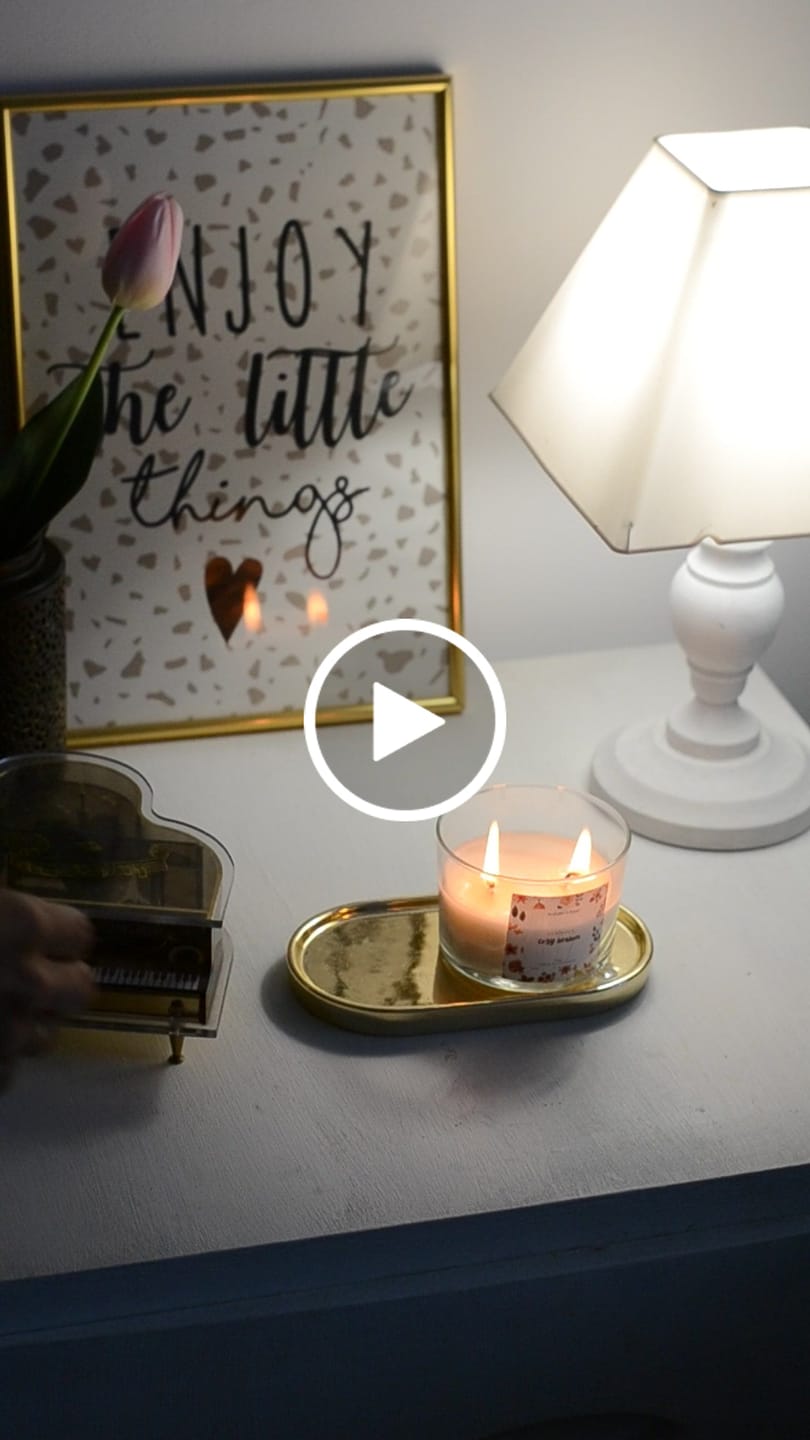 Customer video review of Fragancia WINTER ESSENCE
