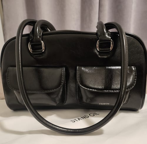 Customer photo review of STAND OIL - Chubby bag / Black