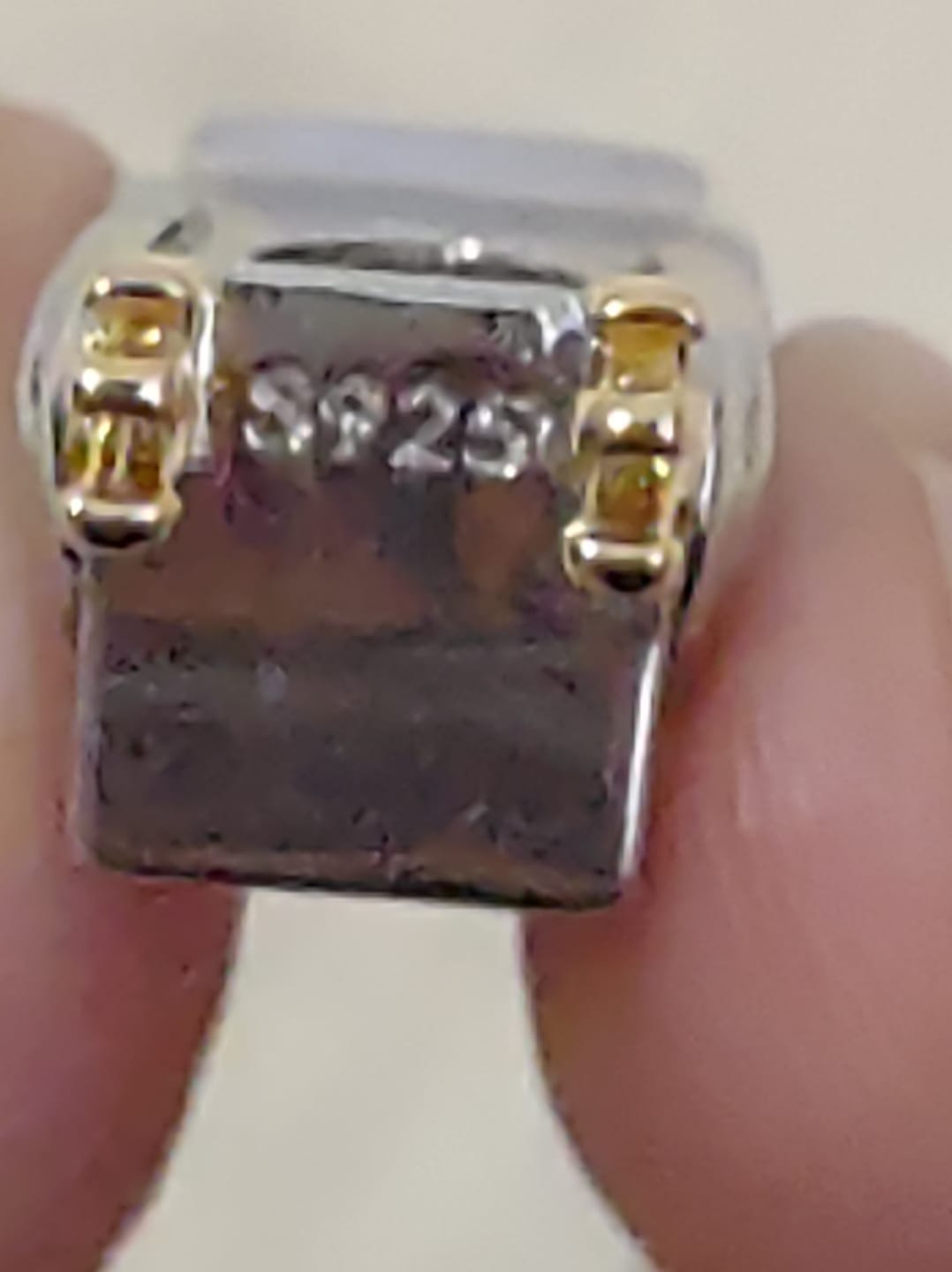 Customer photo review of Charm Letras del Alfabeto Elegantes