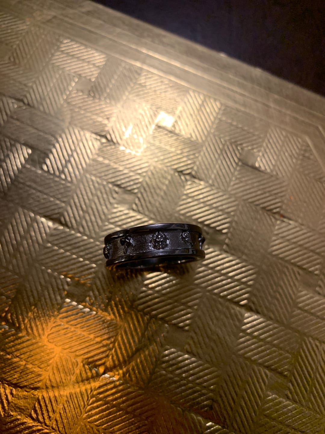 Customer photo review of PSYCHEDELIC LOVE RING