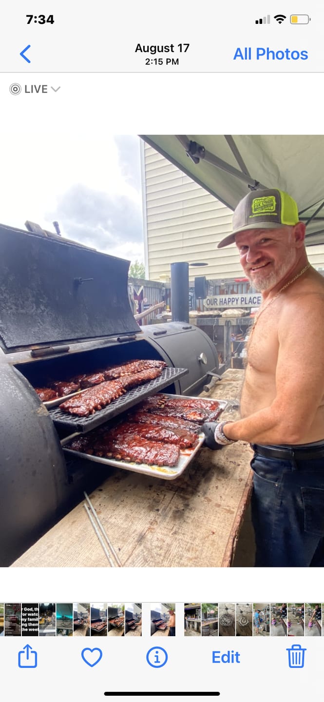 Customer photo review of Killer Hogs Mississippi White Sauce