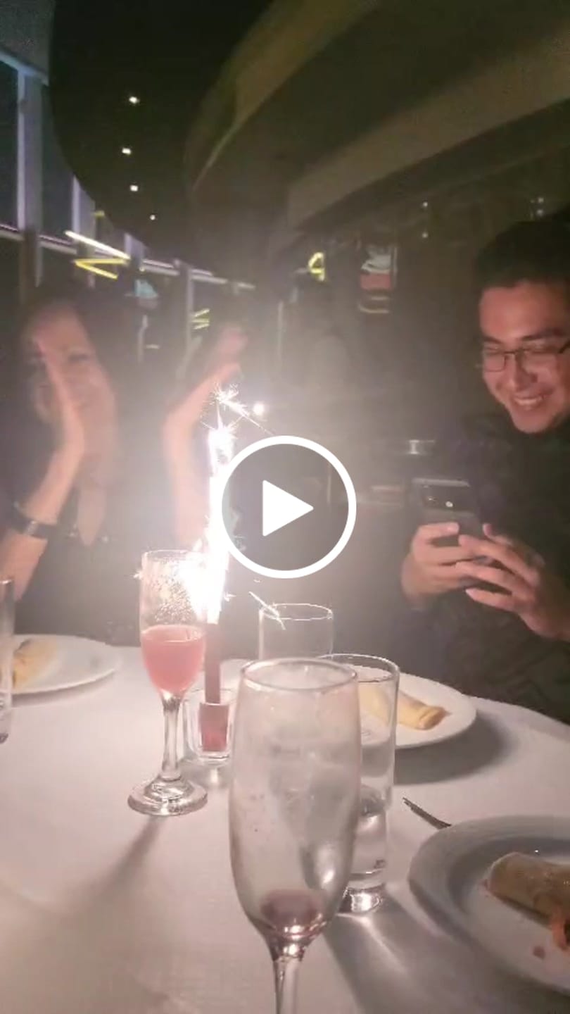 Customer video review of Menú Vicenzo