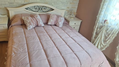 Customer photo review of Trapunta Invernale in Morbido e Caldo Velluto e Balza con Pizzo Rebrodè Cipria By Sissy