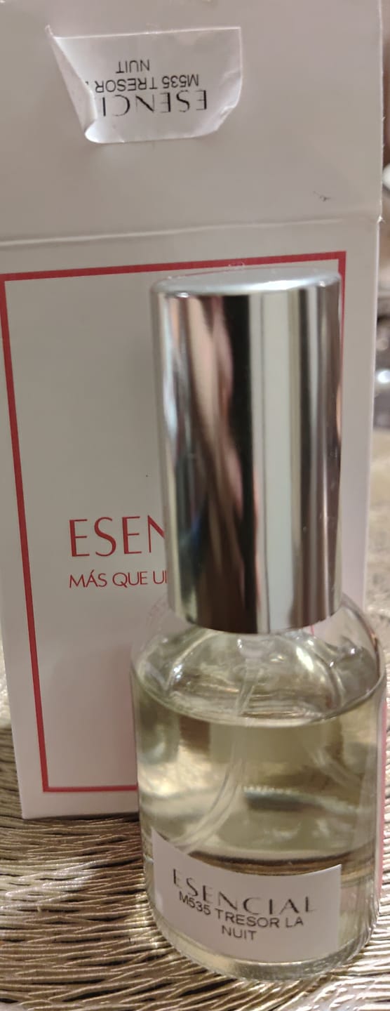 Customer photo review of M535 Inspirado en: La Nuit Trésor - Lancôme