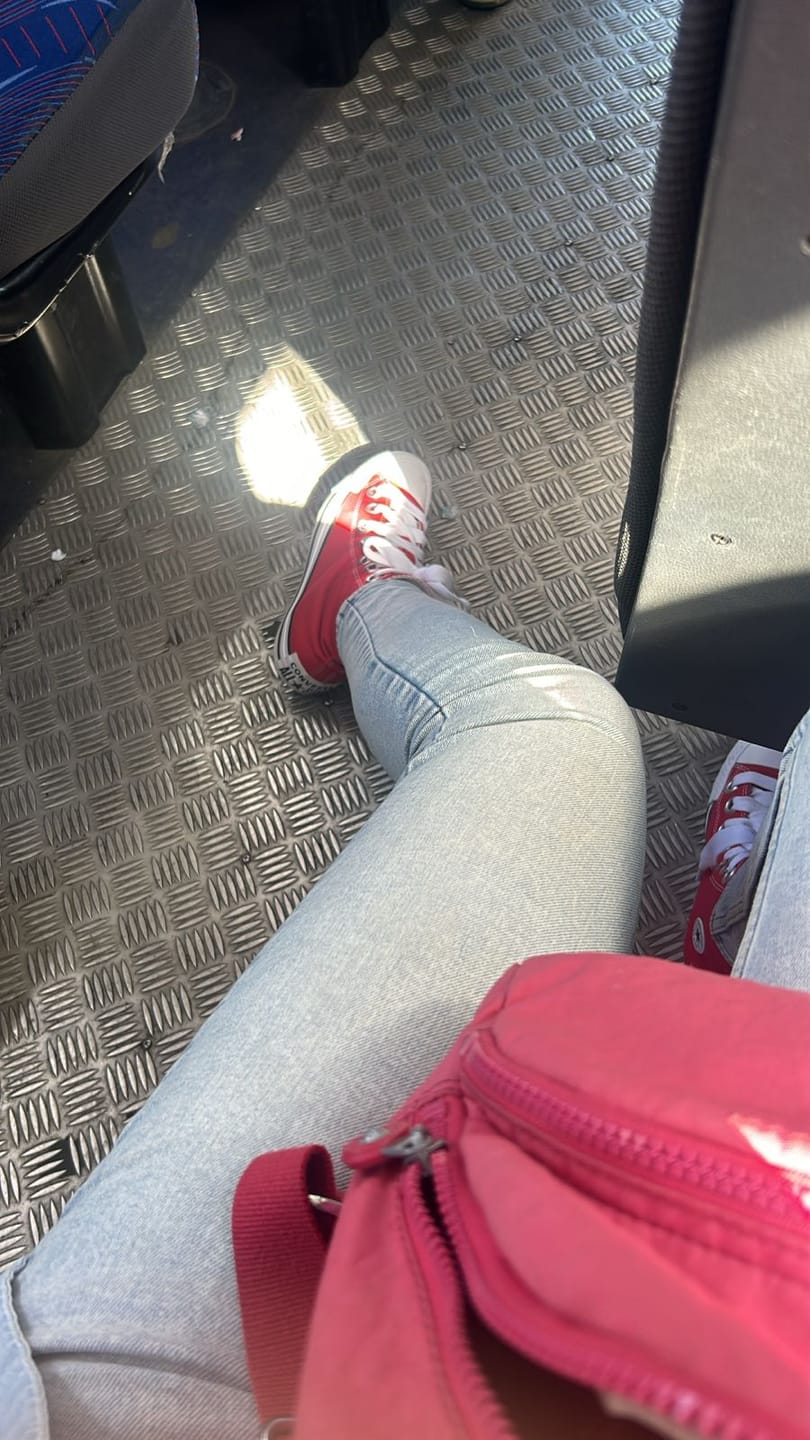 Customer photo review of Zapatilla Converse Chuck Taylor Sketch Unisex Rojo