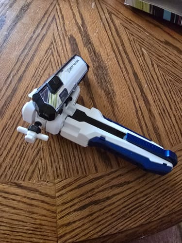 Customer photo review of Takara Tomy Beyblade X BX-29 White Launcher Grip