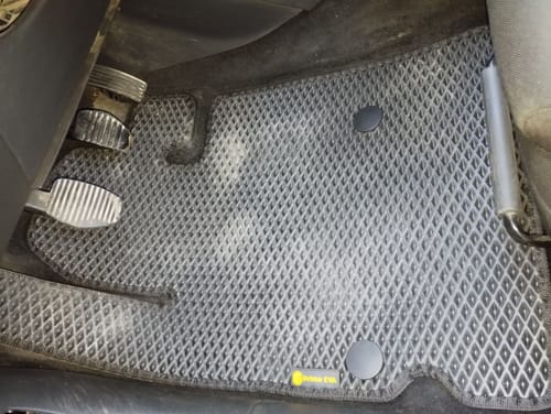 Customer photo review of Dywaniki samochodowe na zamówienie - Przód i tył