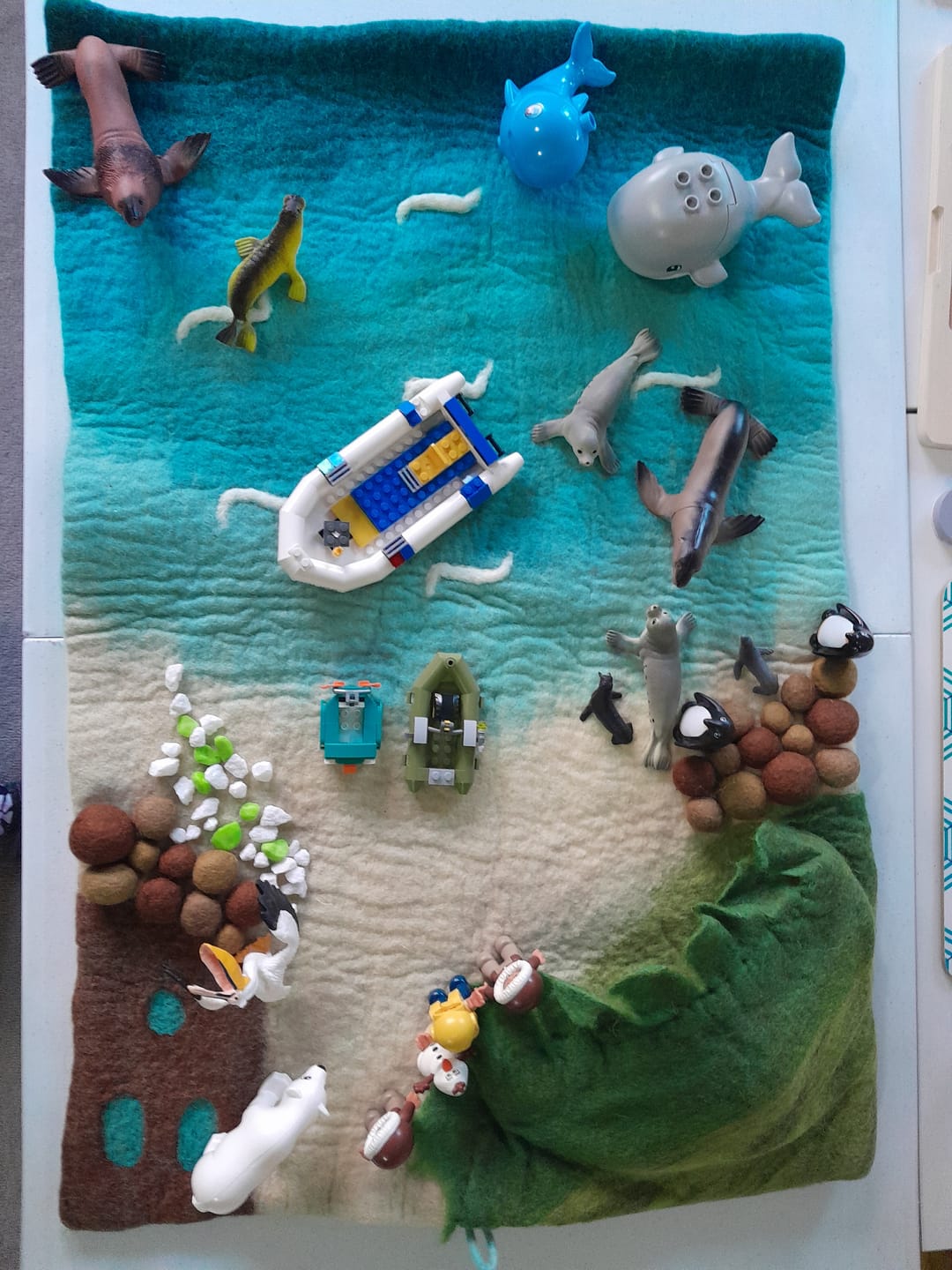 Customer photo review of Sea, Beach and Rockpool Play Mat Playscape