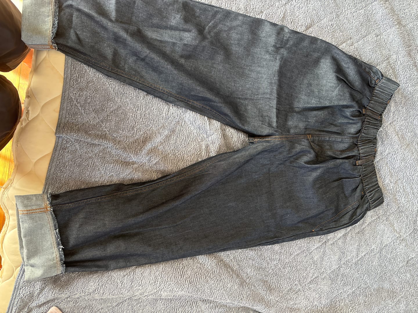 Customer photo review of 接触冷感「C-Blend」ストリートデニムパンツ