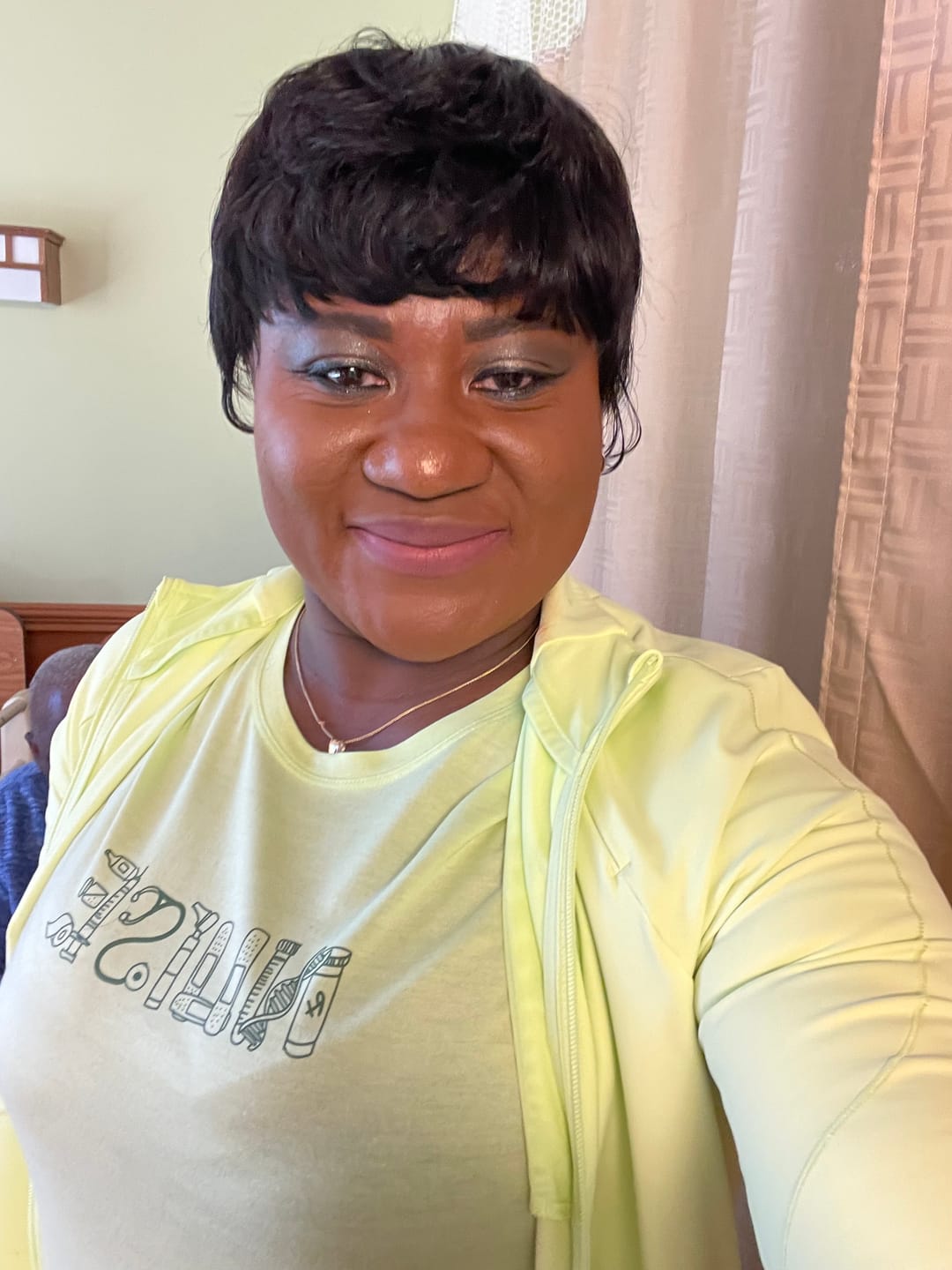 Customer photo review of Luvwin Classic Pixie Cut Style Wig With Layered Bangs For Black Women