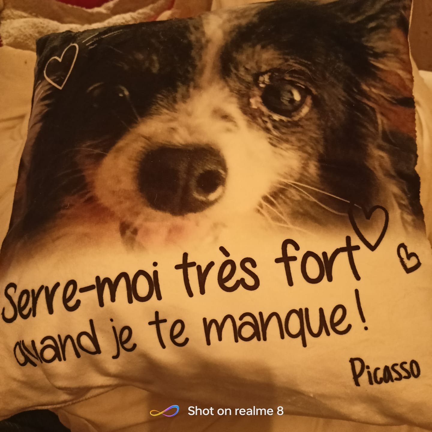 Customer photo review of Serre-moi très fort quand je te manque - Coussin personnalisé