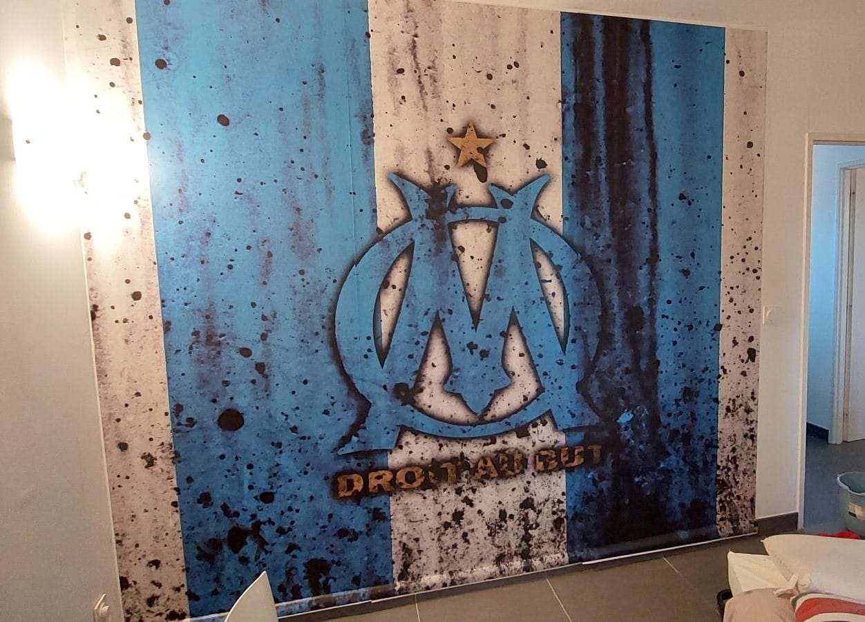 Customer photo review of papier peint foot OM Olympique Marseille logo