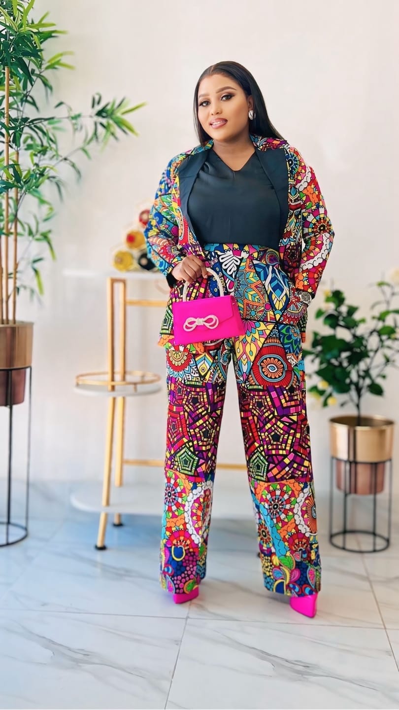 Customer photo review of QUINCY RHINESTONE BOW CLUTCH HANDBAG (Fushia Pink)