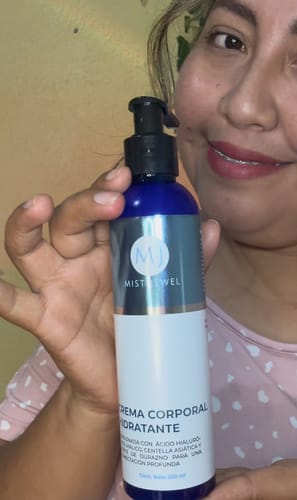 Customer photo review of Crema Corporal Hidratante