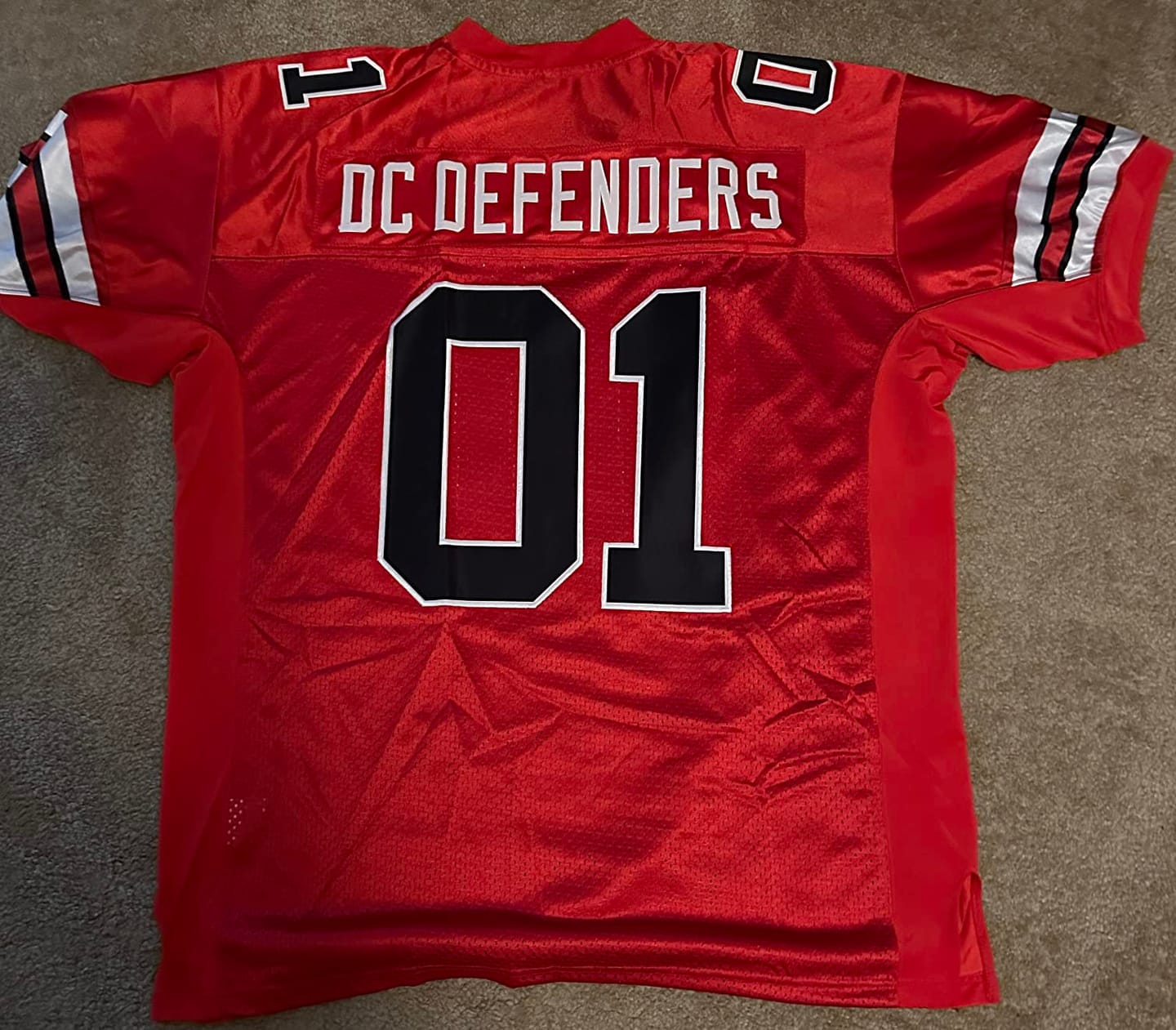 Customer photo review of Custom Replica Football Jersey for Men Women Youth Personalized Practice Shirts