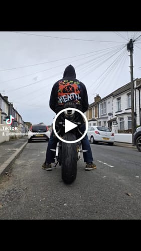 Customer video review of Honda CBR600RR