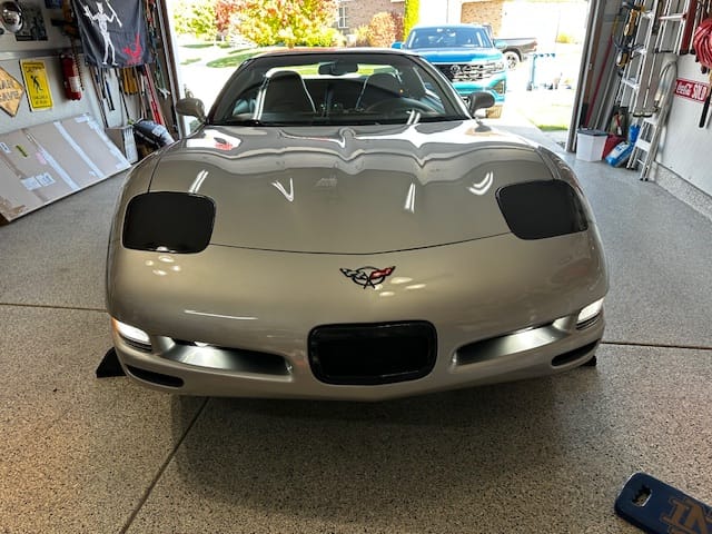 Customer photo review of Chevrolet Corvette C5 Carbon Fiber Front Headlight Covers