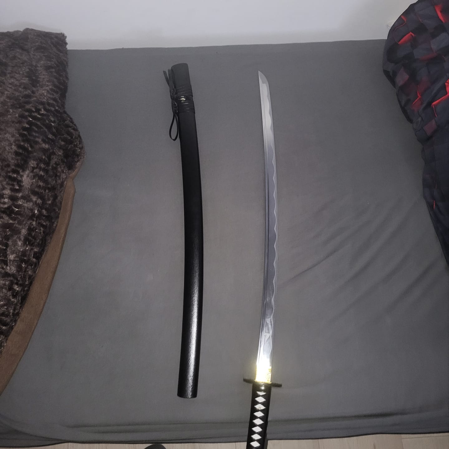 Customer photo review of The Yozora Handmade Katana Carbon Steel