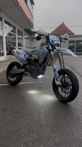 Customer photo review of WHITE STORM - GRAPHICS KIT