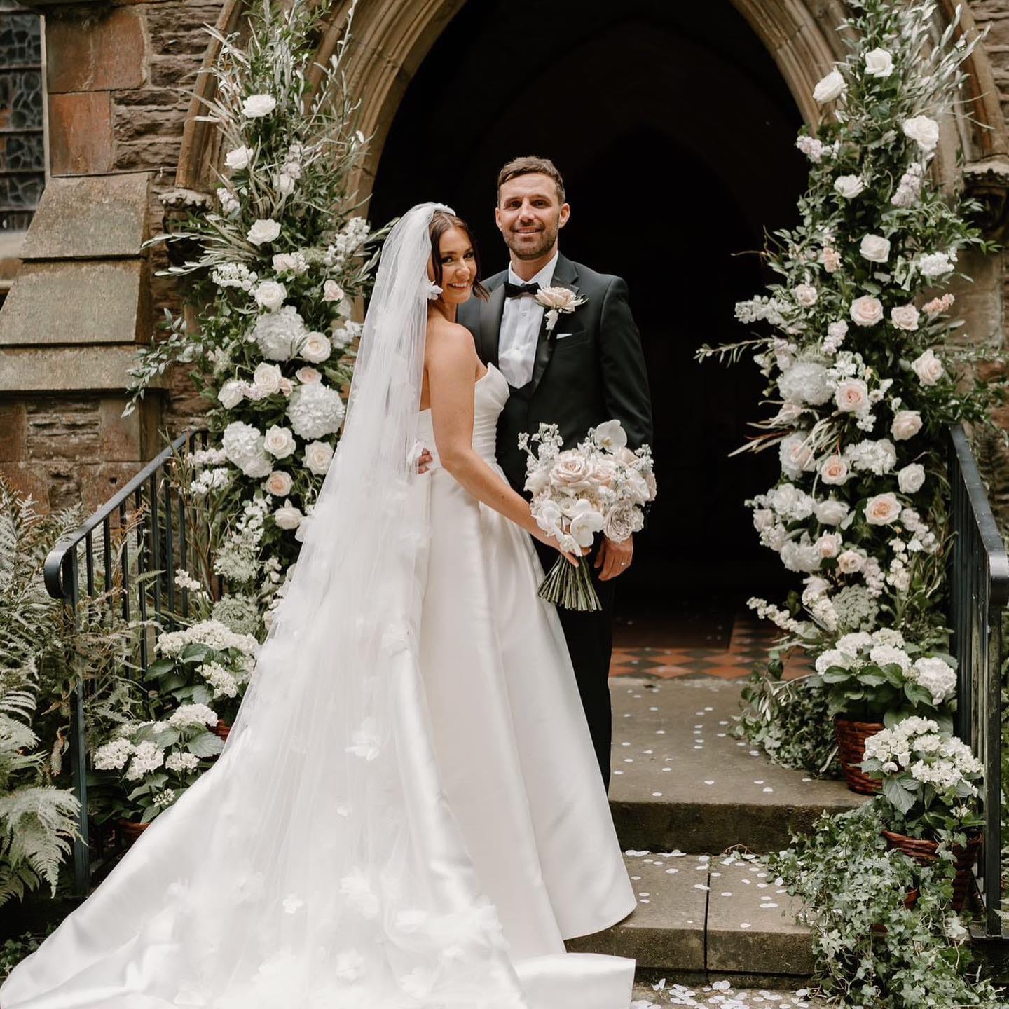 Customer photo review of VEIL - HOLLIE