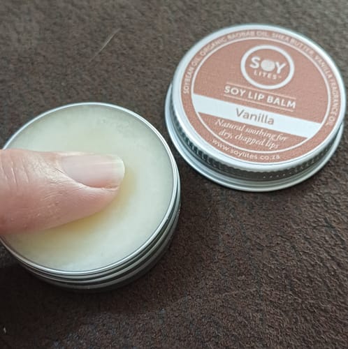 Customer photo review of Creamy Vanilla Soy Lip Balm