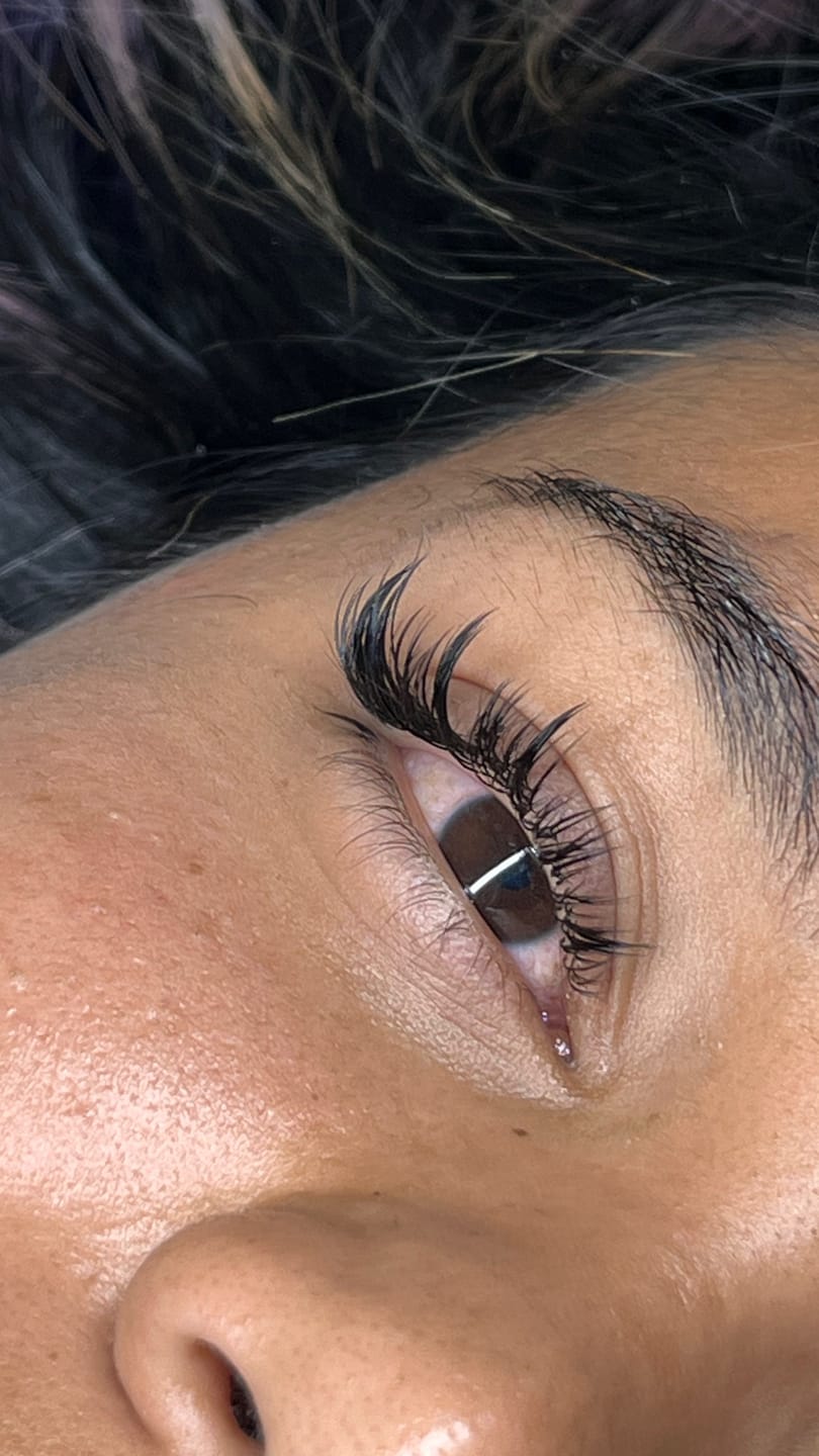 Customer photo review of Mixed Volume Lashes