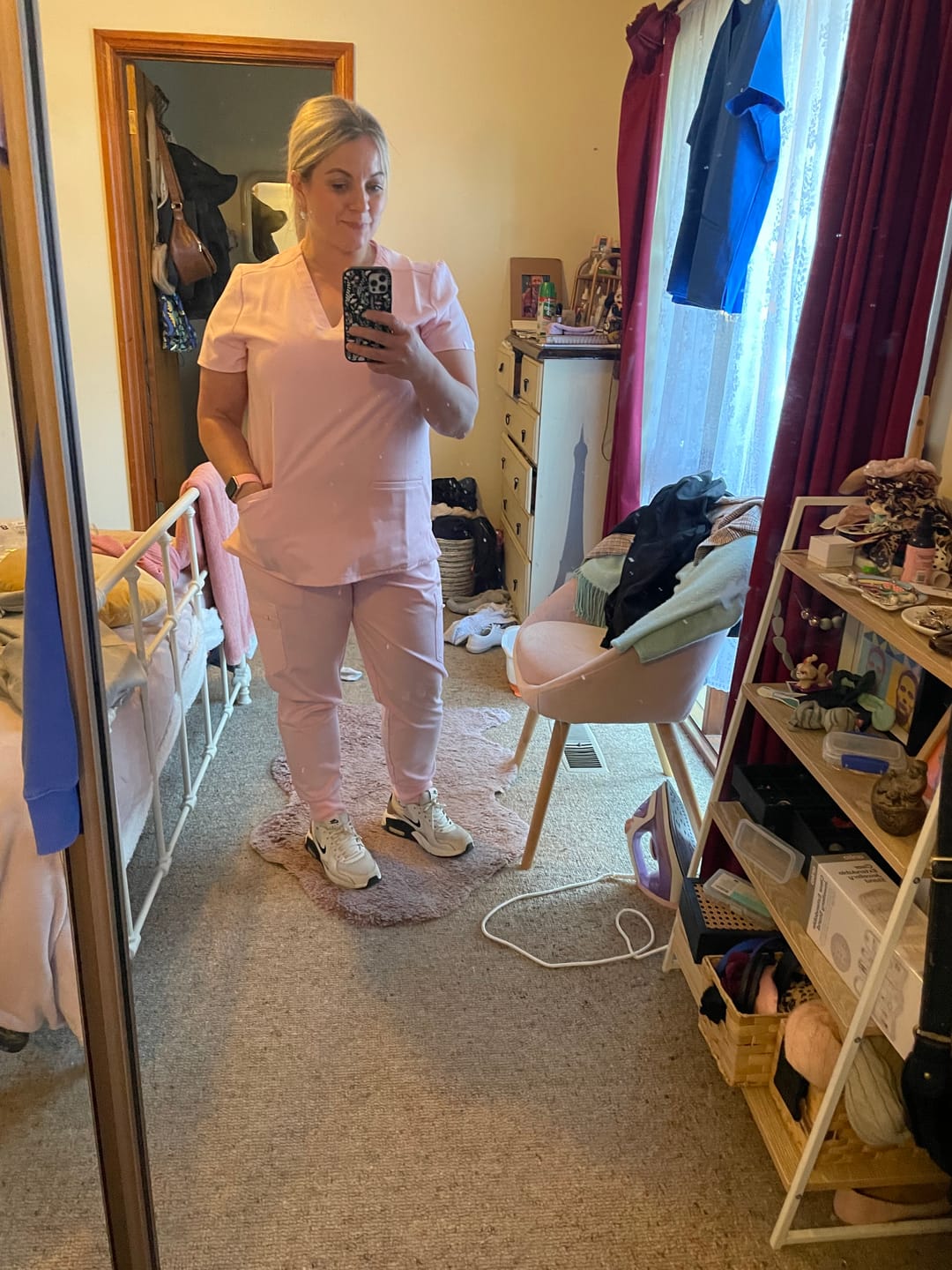 Customer photo review of ELIZABETH Two Pocket Scrub Top (Original SLTECH™ fabric) - Powder Pink