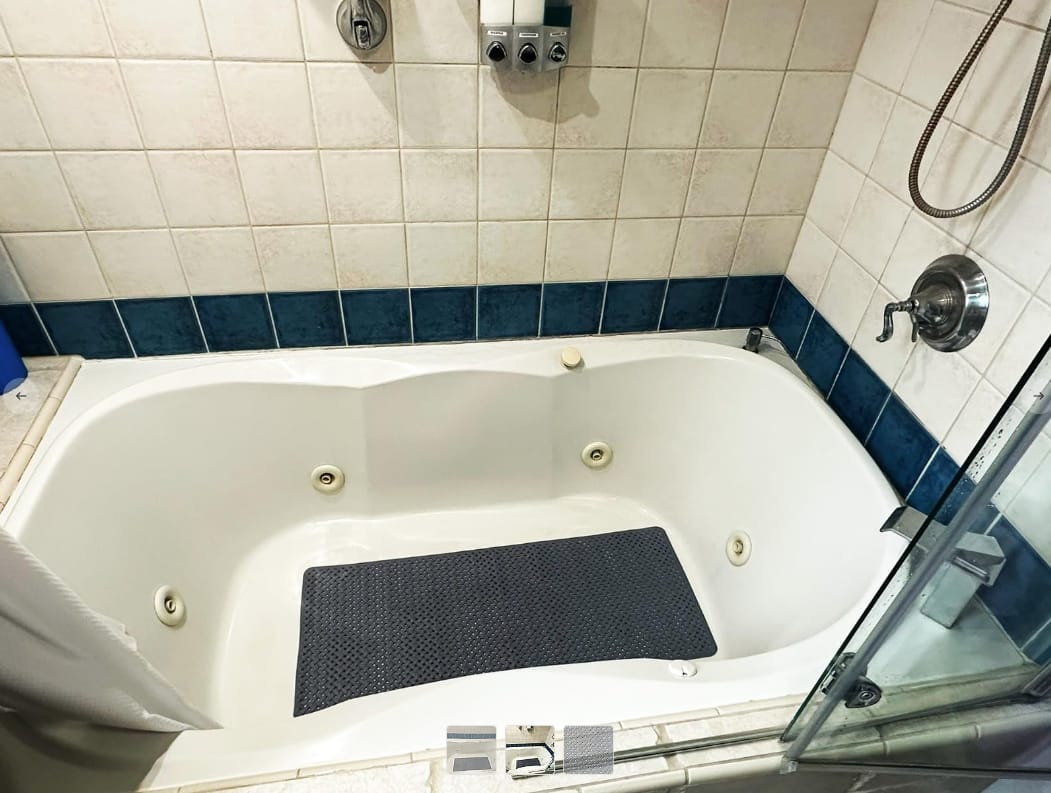 Customer photo review of Non-Slip Woven Mat