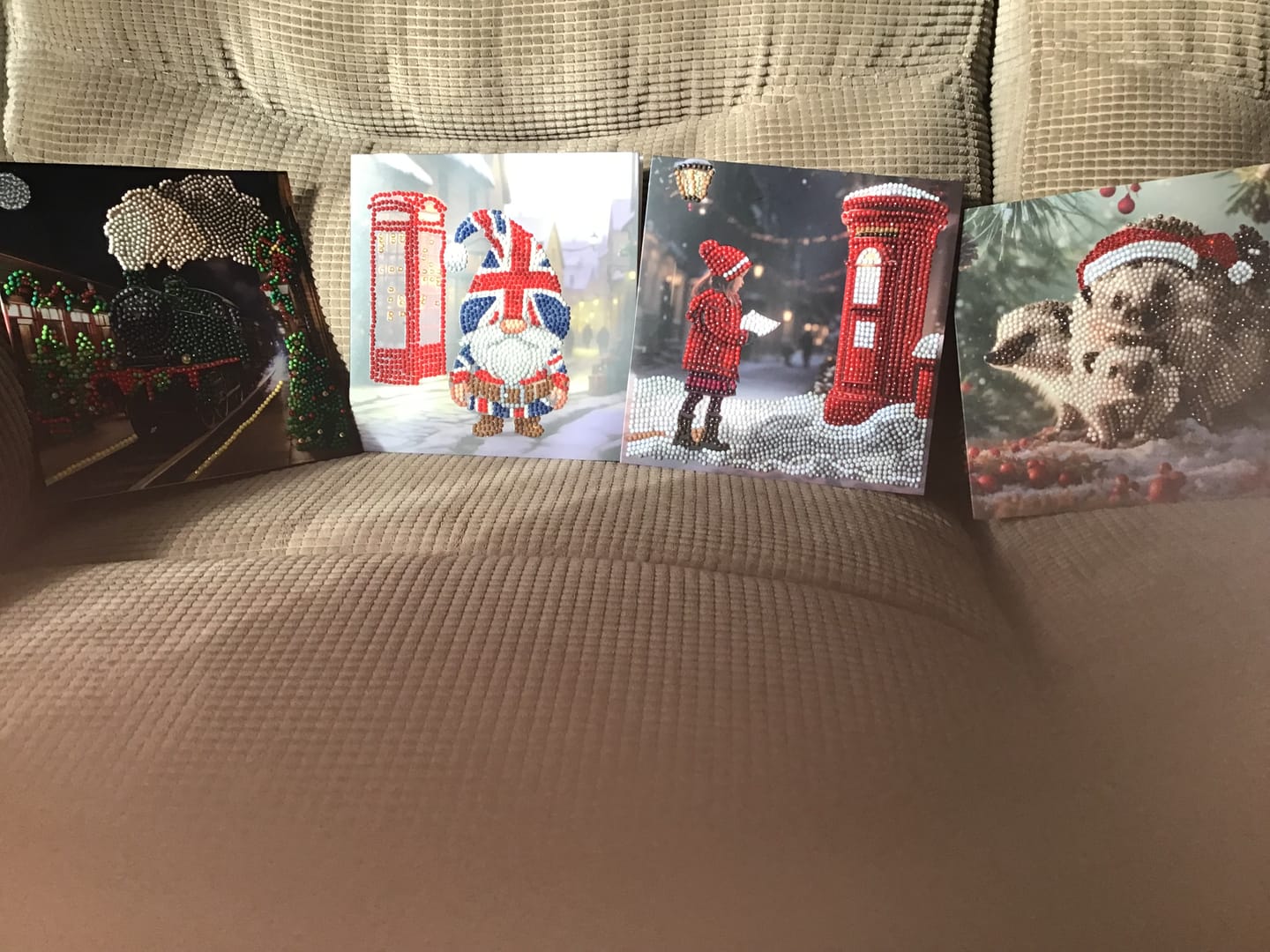 Customer photo review of 2024 Limited Edition "Festive Best of British" Set of 8 Cards