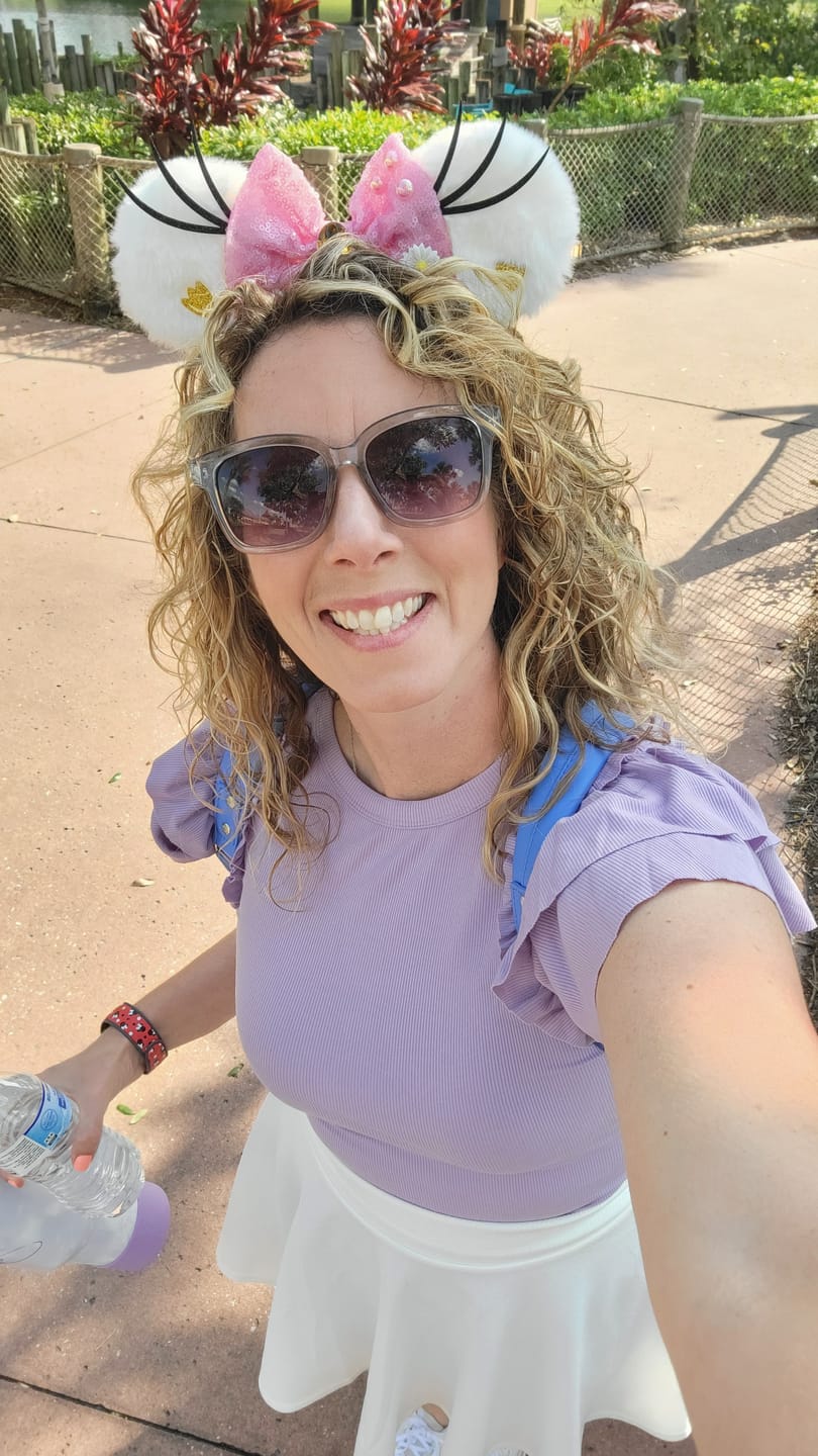 Customer photo review of Daisy Mickey Ears