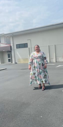 Customer photo review of TE LADY FINA LONG SLEEVE DRESS