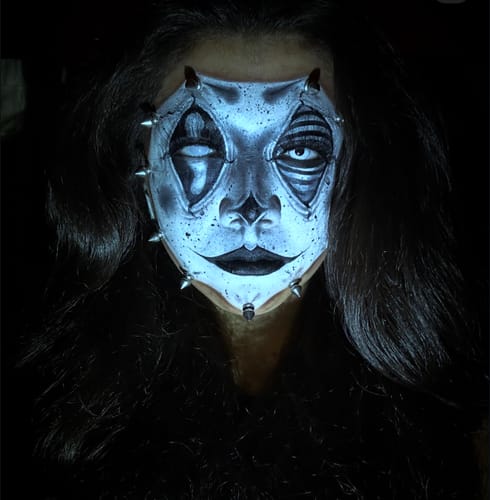 Customer photo review of Cat's Gridding White Contact Lenses