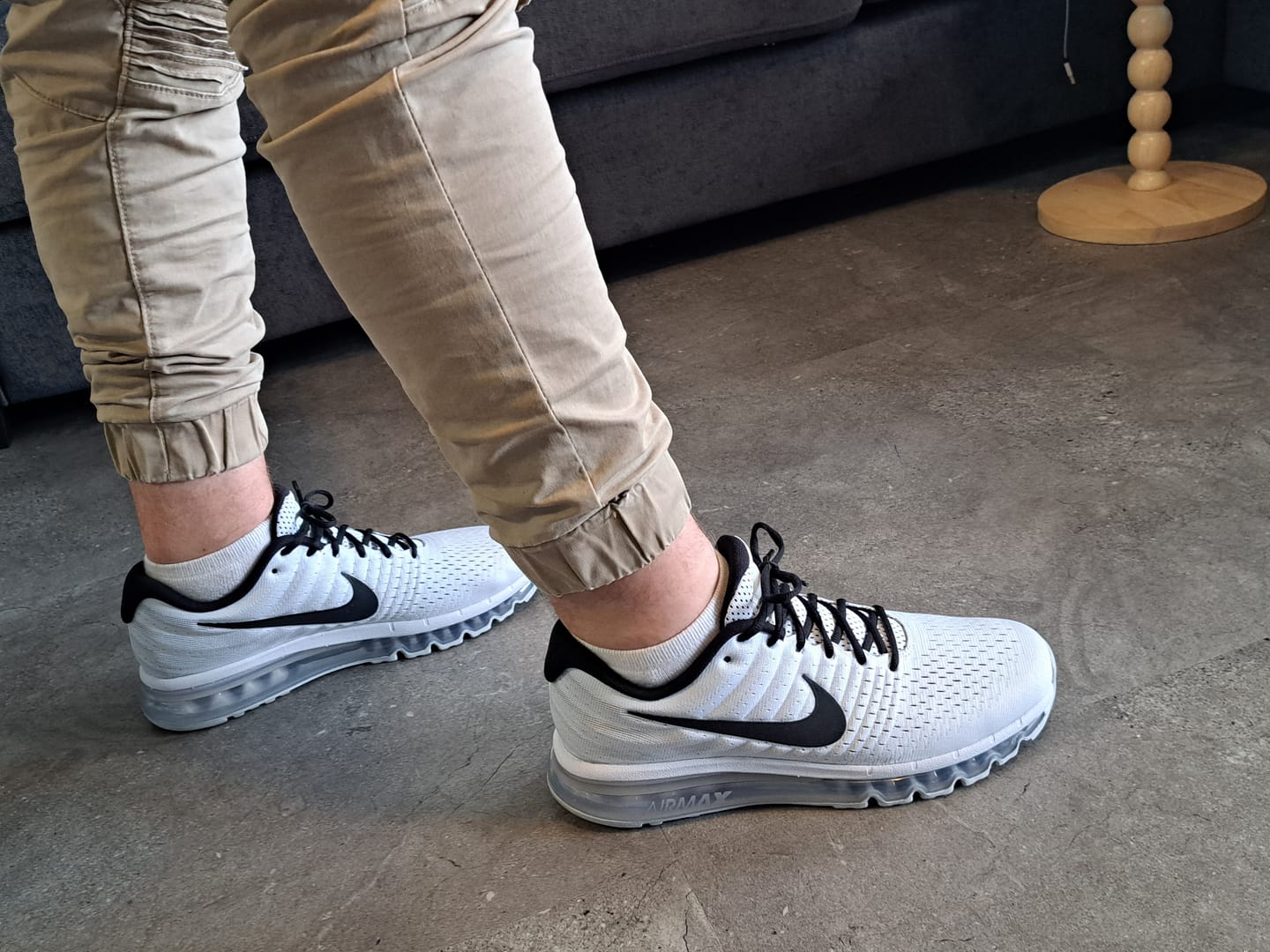Customer photo review of Nike Air Max 2017 White Pure Platinum Black Men's