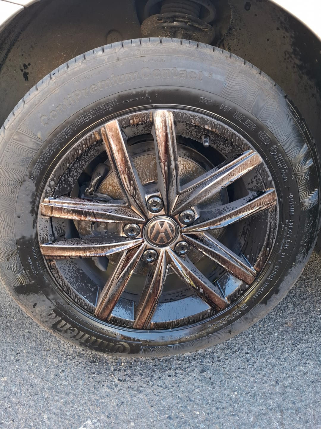 Customer photo review of Decon8 - Wheel Cleaner & Iron Fallout Remover