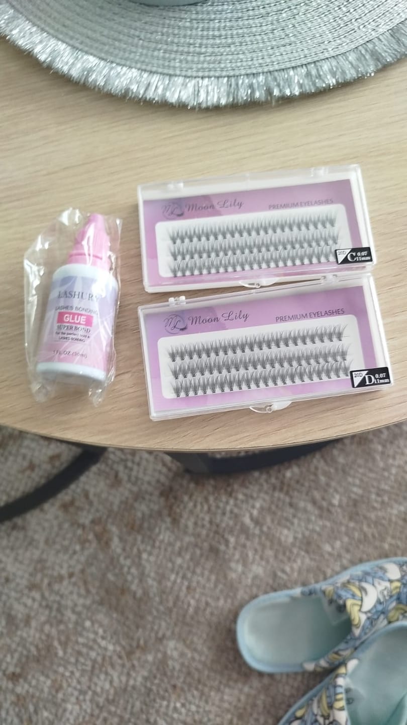 Customer photo review of ריסים להדבקה