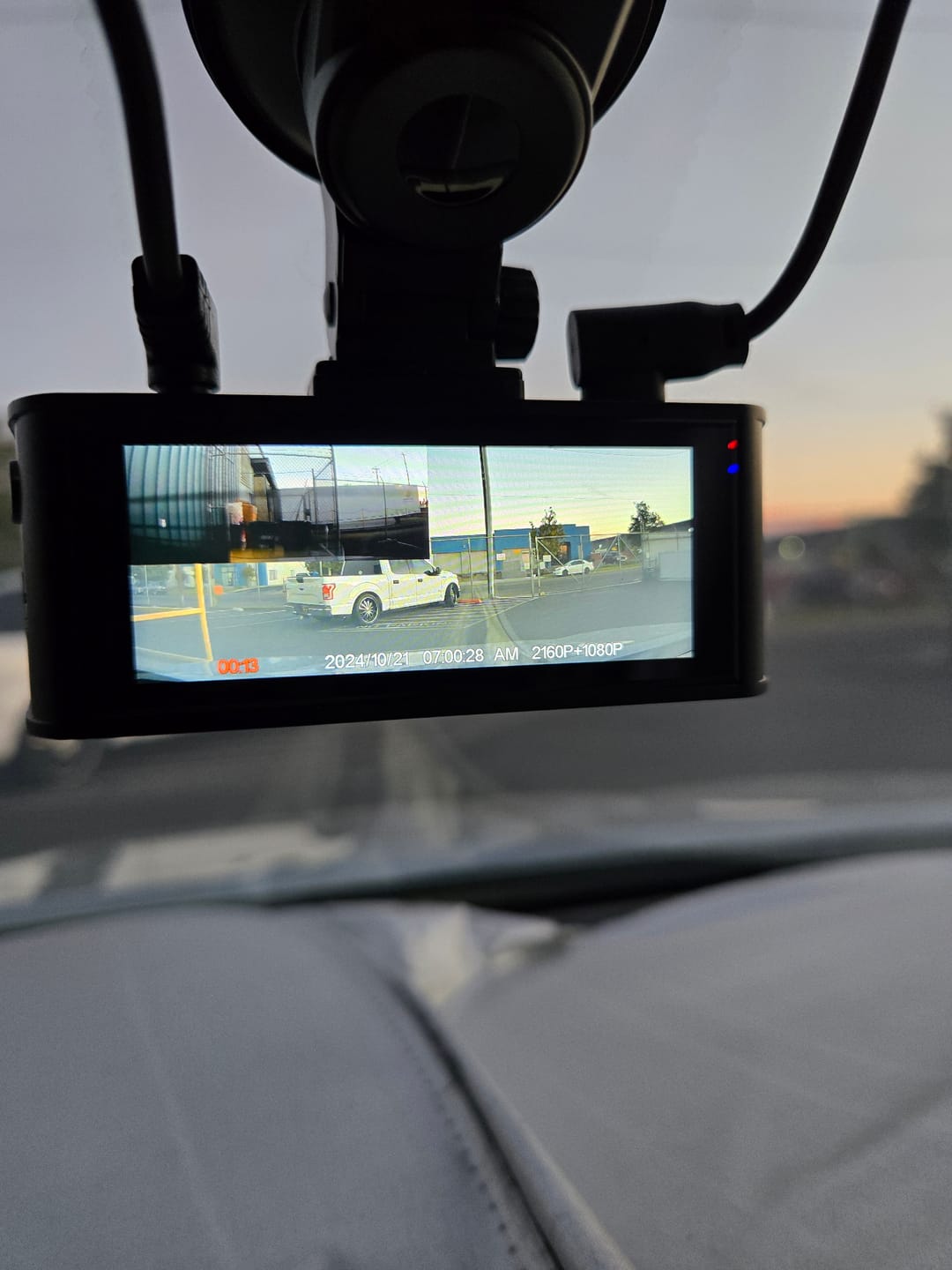 Customer photo review of Redtiger F7NP 4K Front Rear Dash Cam