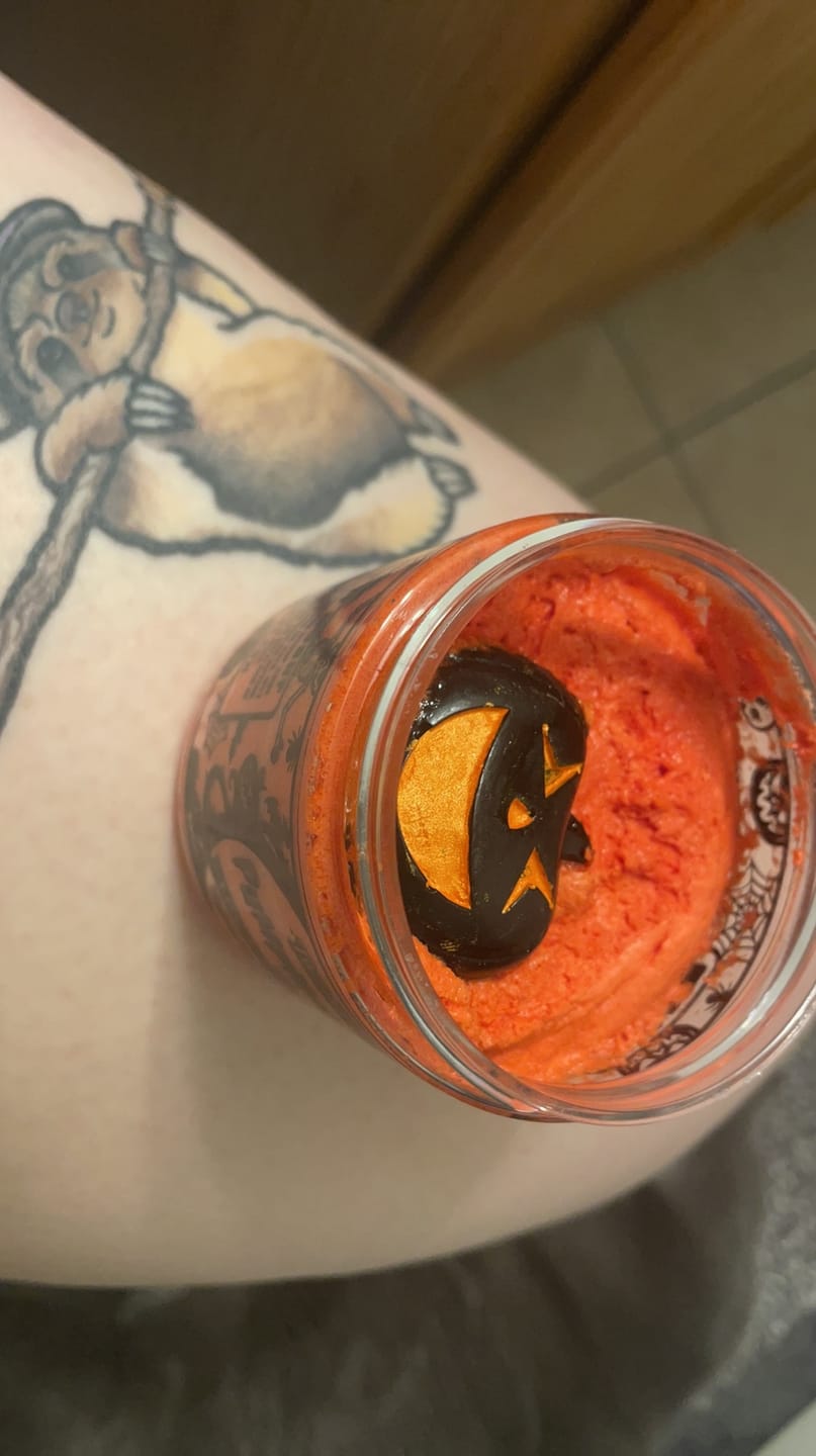Customer photo review of Pumpkin Guts Sugar Scrub