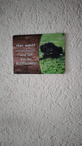 Customer photo review of Hunde-Türschild personalisiert mit Foto & Text (UV- und wetterfest)