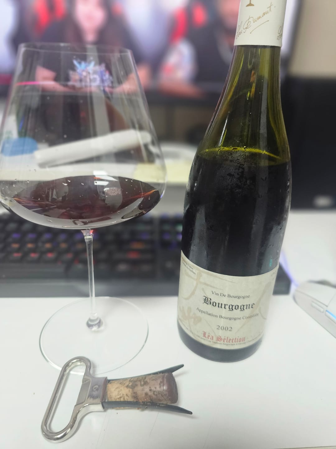 Customer photo review of Lou Dumont LEA Selection Bourgogne Rouge 2002