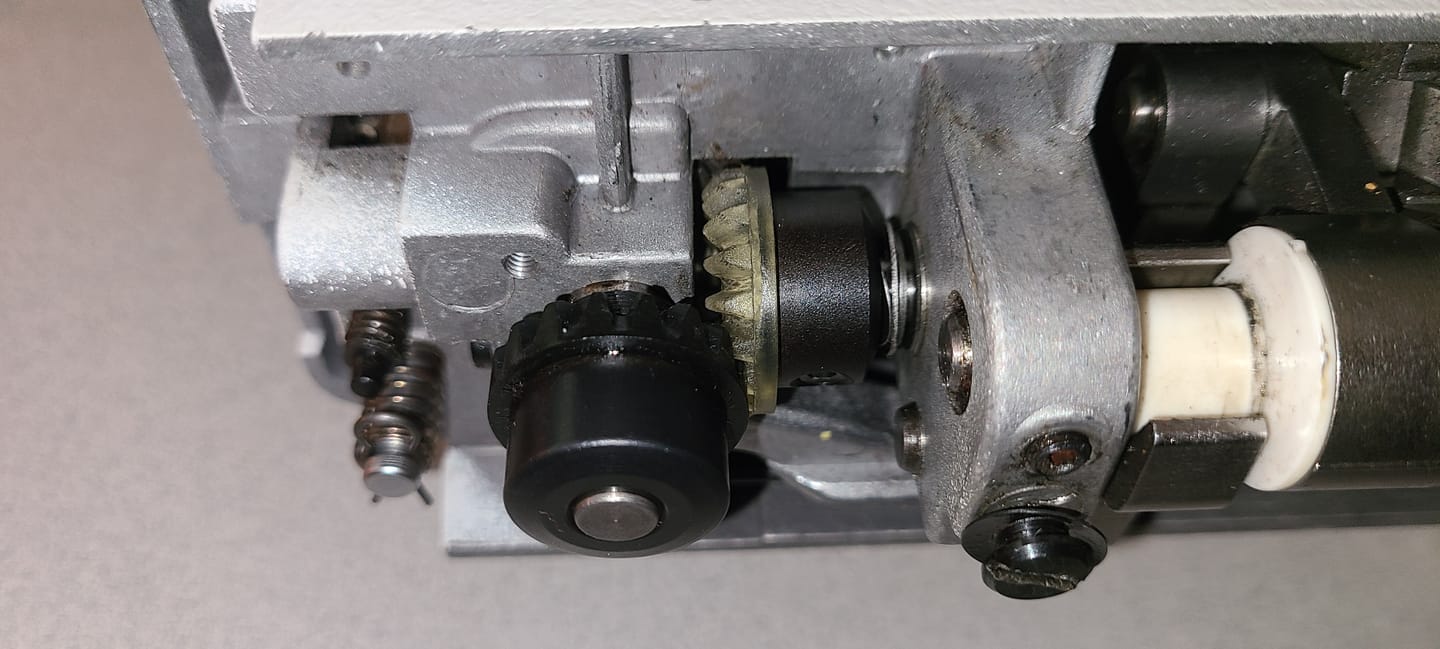 Customer photo review of Rotating Hook Bevel Gear, Singer #103361