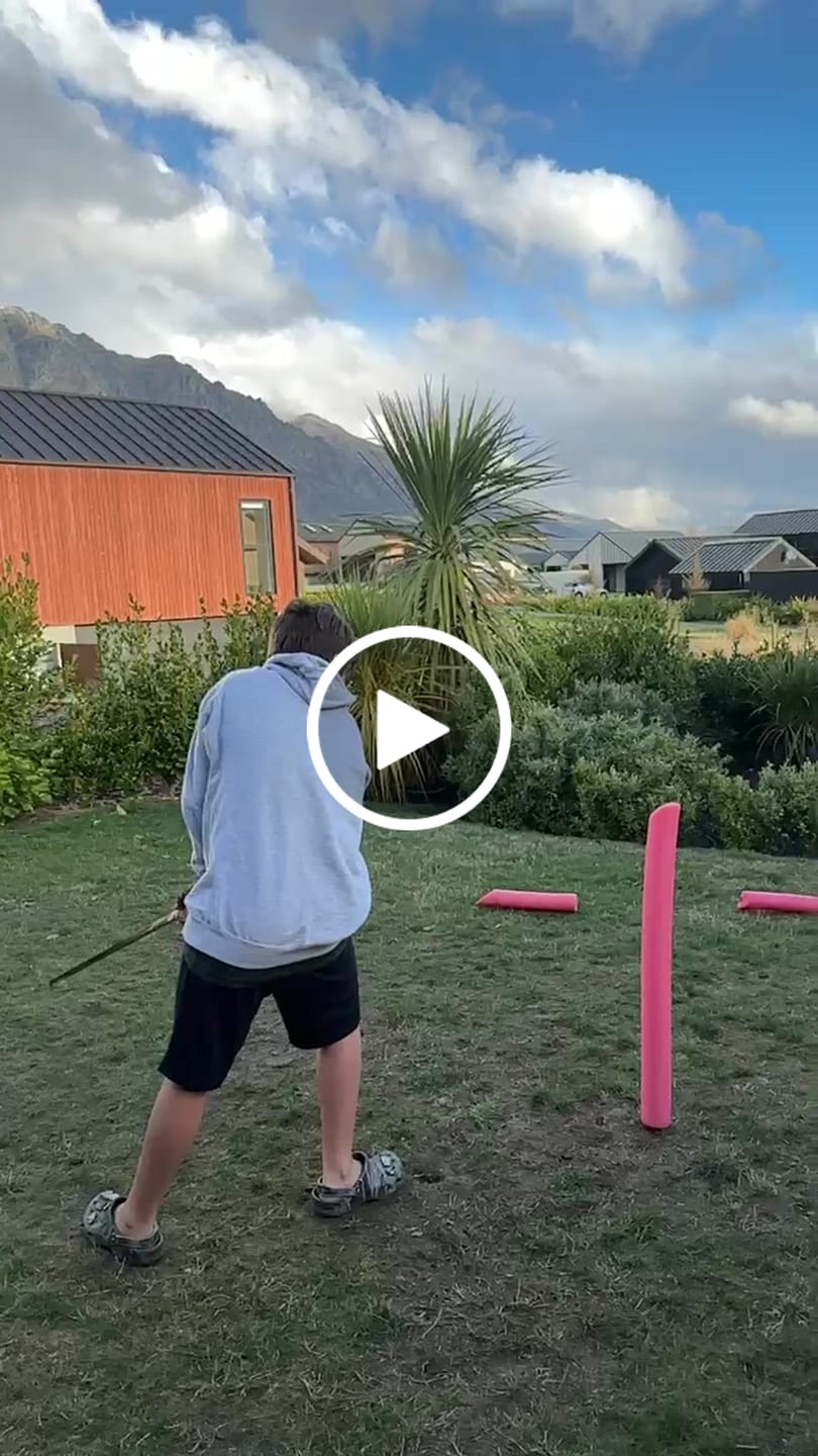 Customer video review of The Tokoda Handmade Ninjato Manganese Steel