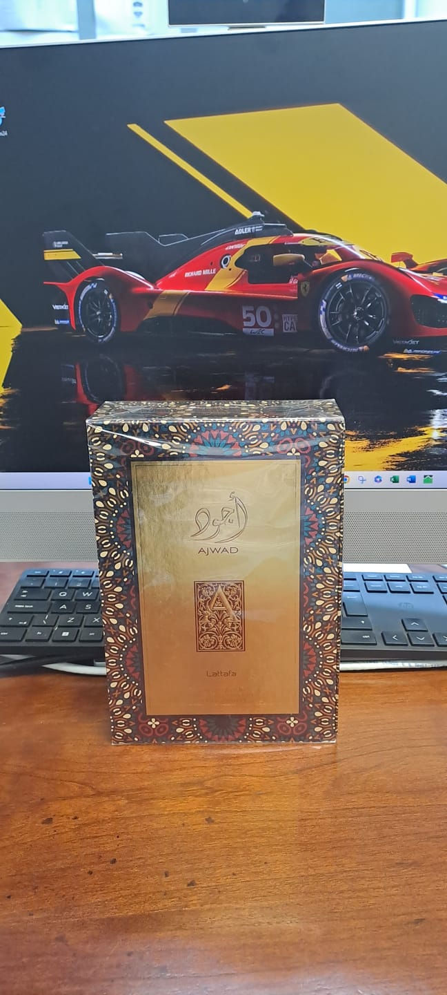 Customer photo review of Ajwad Lattafa Perfumes 60ml