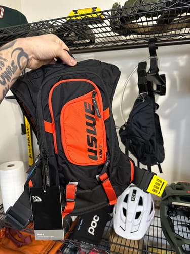 Customer photo review of USWE Moto Hydro 8L Factory Orange Hydration Pack PNP Tube
