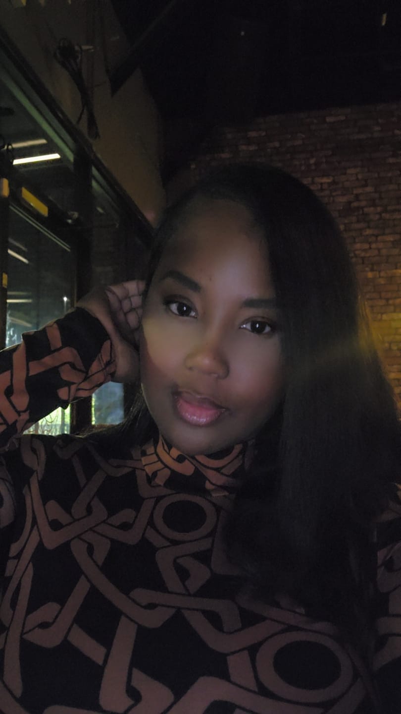 Customer photo review of Sensationnel Empire 100% Human Hair Yaki Weave - 14" Inch