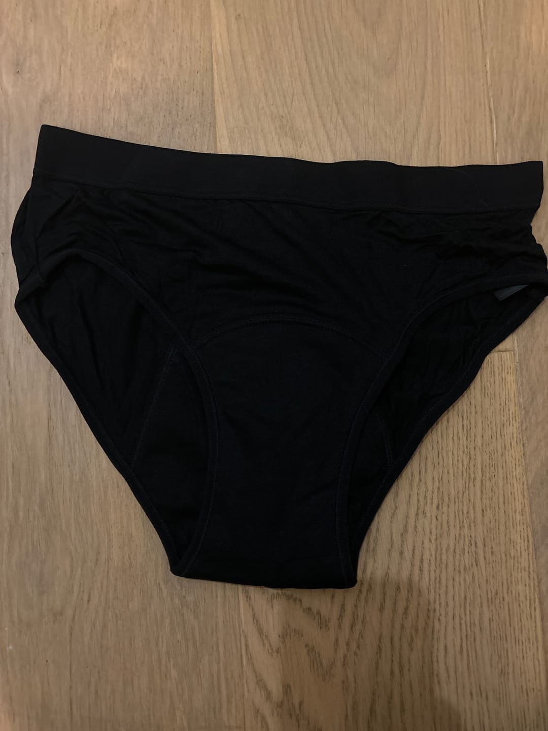 Customer photo review of Culotte Menstruelle Léa