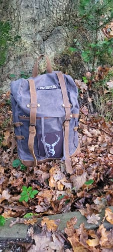 Customer photo review of Rucksack mit Patch (🌲)