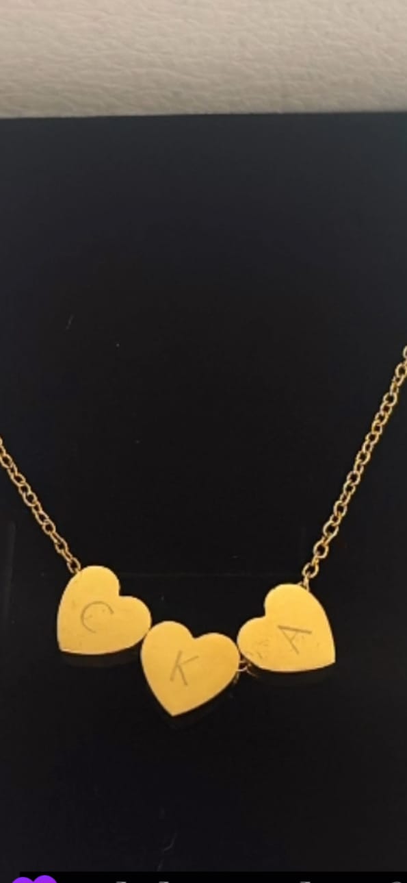 Customer photo review of Amo Heart Triple Bead Necklace in Gold