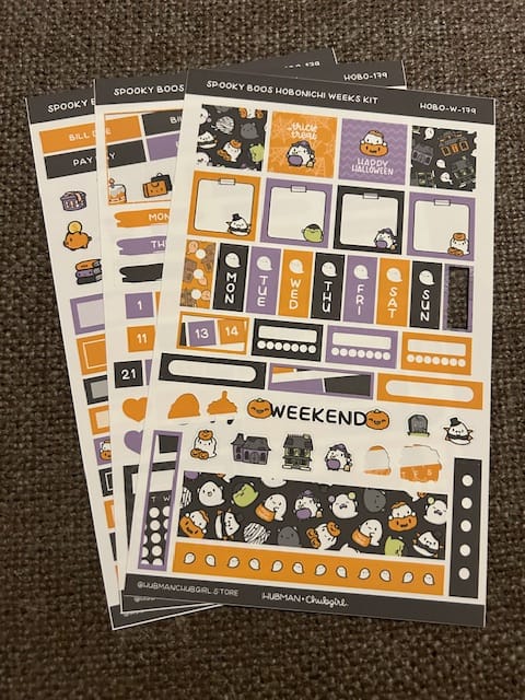Customer photo review of Halloween Theme Hobonichi Cousin Monthly Kit (Set of 2)
